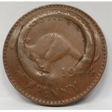 AUSTRALIA 1944 . ONE 1 PENNY . MAJOR ERROR . STAMPED WITH HALF PENNY
